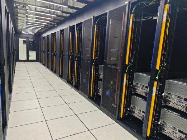 股票配资学 群兴玩具：算力跨界首获突破反亏更多，AI重组引牛散扎堆入驻