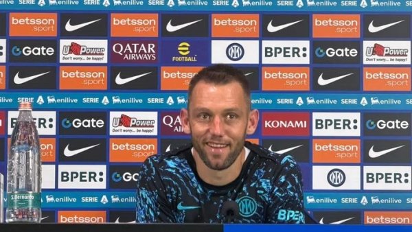 配资查询门户导航网 德弗里：未来？我的合同即将到期，但目前还没有任何定论